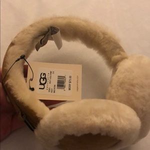 New with tags UGG earmuffs